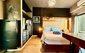 Rent V38 #420 Friendly Thailand